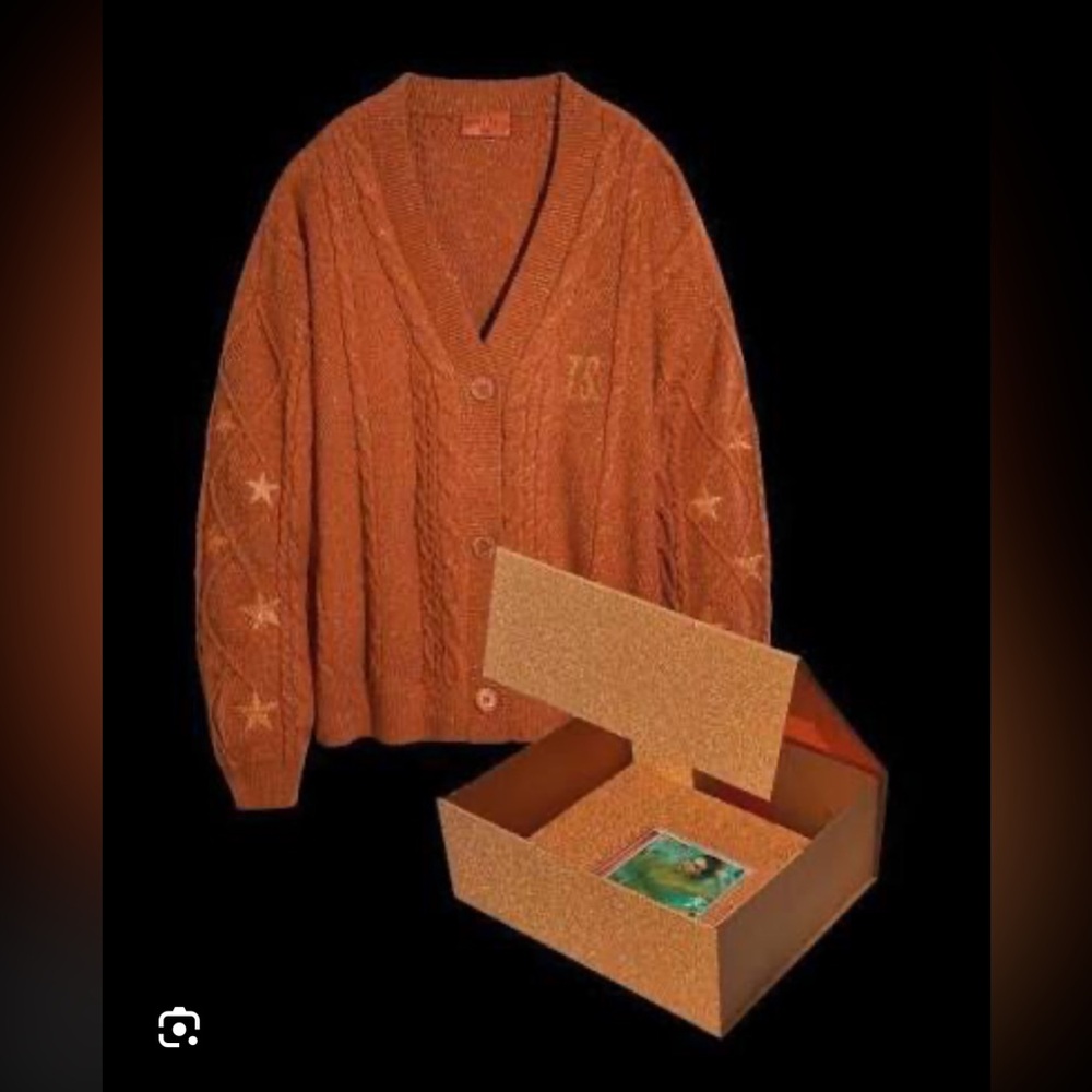 Taylor Swift, The Life of a Showgirl Cardigan NEW